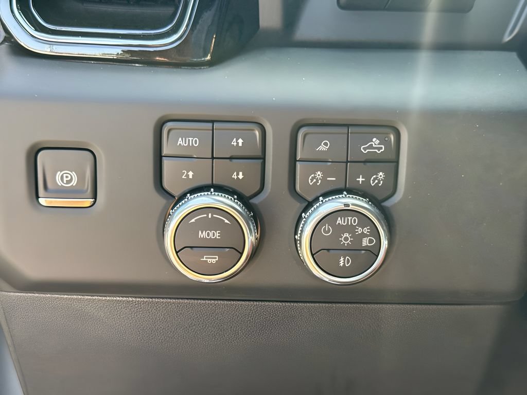 New 2026 GMC Sierra 1500 AT4X AWD/4WD image 19