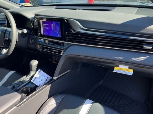 New 2026 Toyota Camry SE w/ Convenience Package image 26