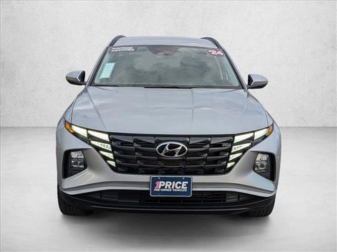 Used 2024 Hyundai Tucson SEL FWD image 2