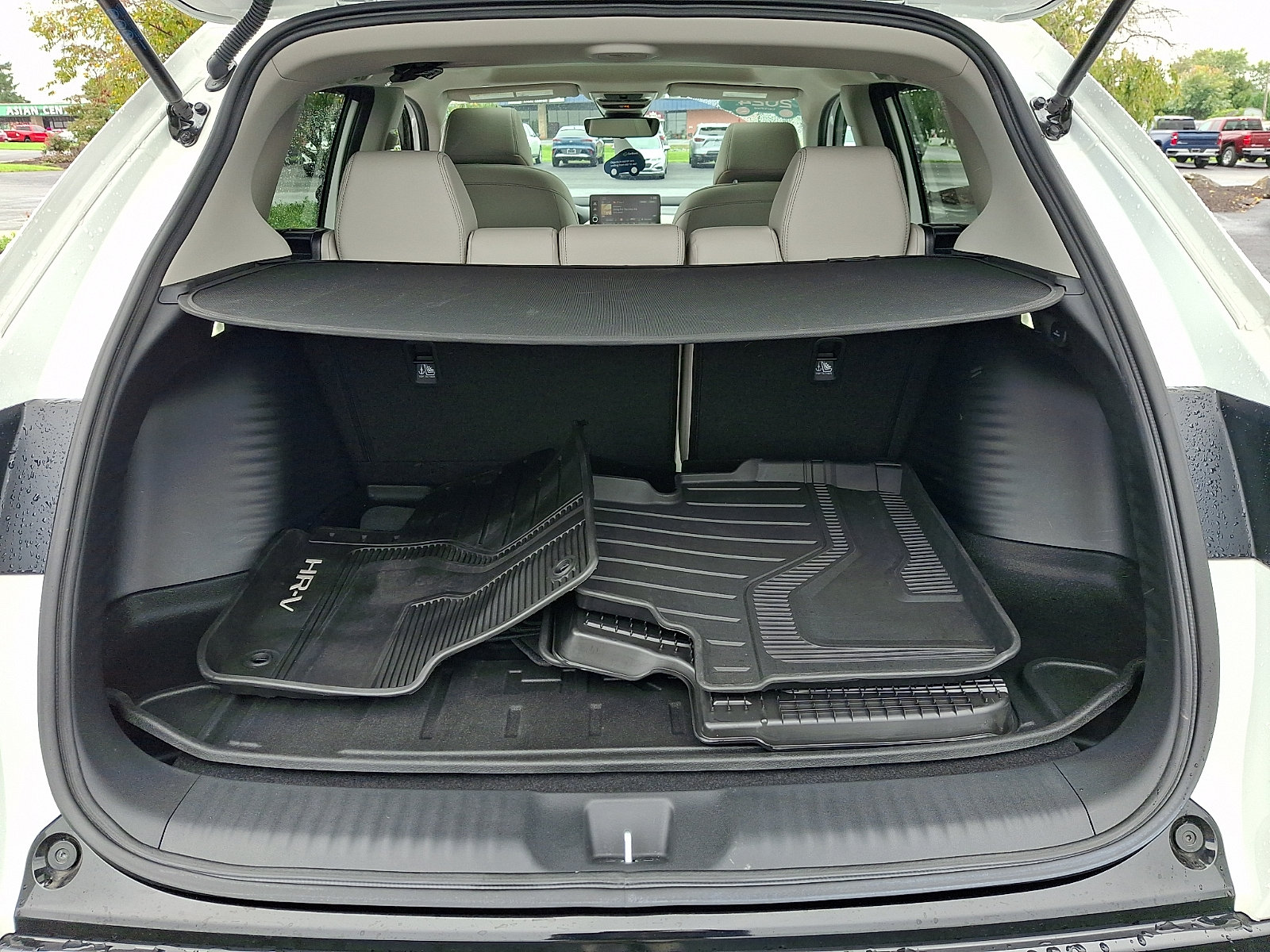 Used 2024 Honda HR-V EX-L image 31