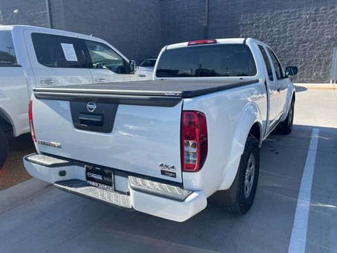 Used 2021 Nissan Frontier S image 3