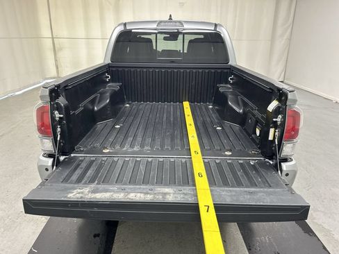 Used 2023 Toyota Tacoma TRD Off-Road w/ TRD Premium Off Road Package AWD/4WD image 23