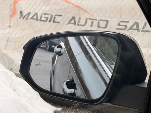 Used 2017 Toyota RAV4 XLE image 35