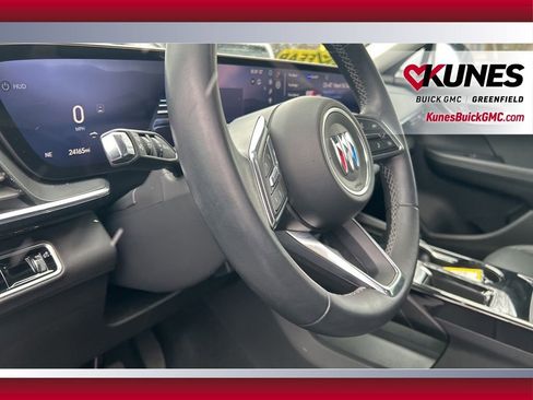 Used 2024 Buick Envision Preferred image 14