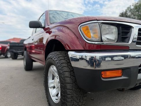 Used 1997 Toyota Tacoma 4x4 Xtracab V6 image 96