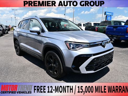 Used 2025 Volkswagen Taos SEL AWD/4WD image 1