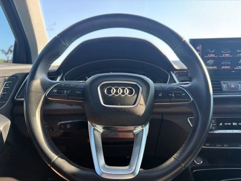 Used 2022 Audi Q5 2.0T Premium w/ Convenience Package AWD/4WD image 46
