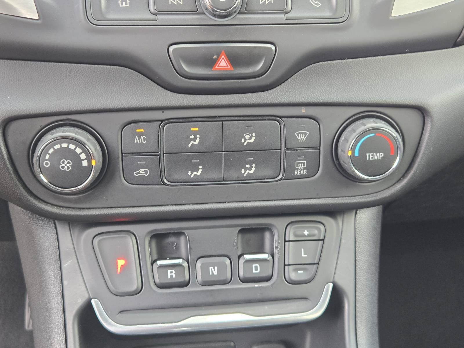Used 2019 GMC Terrain SLE FWD image 12