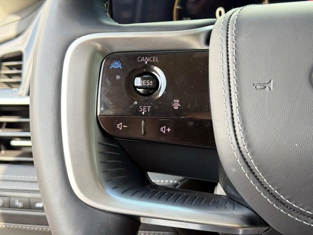 Used 2025 INFINITI QX80 Sensory AWD/4WD image 29