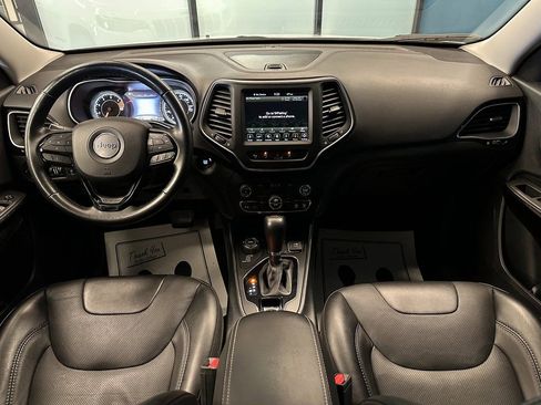 Used 2023 Jeep Cherokee Altitude Lux AWD/4WD image 9