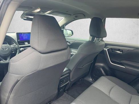 Used 2024 Toyota RAV4 AWD Hybrid image 17