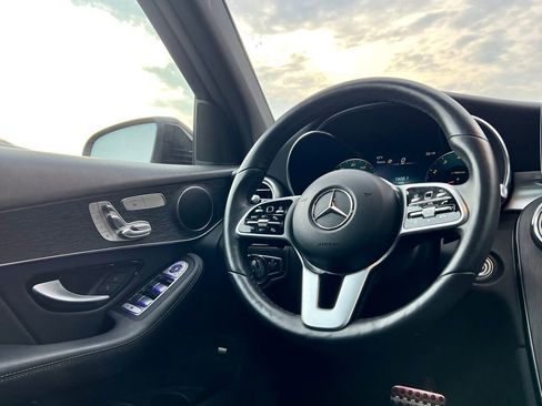 Certified 2022 Mercedes-Benz GLC 300 GLC 300 image 9