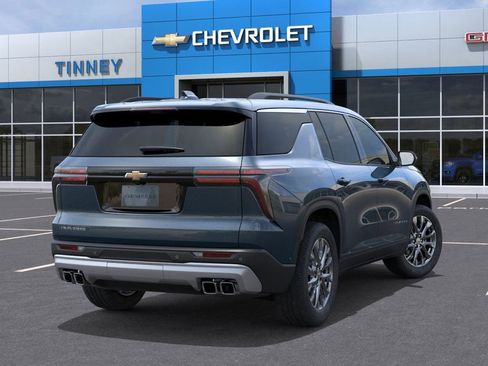 New 2026 Chevrolet Traverse LT w/ Enhanced Driving Package image 4