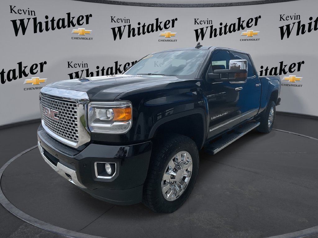 Certified 2015 GMC Sierra 2500 Denali w/ Duramax Plus Package AWD/4WD image 1