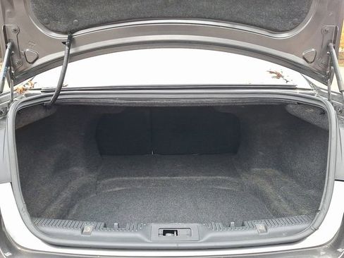 Used 2017 Ford Taurus SEL w/ Equipment Group 201A image 29