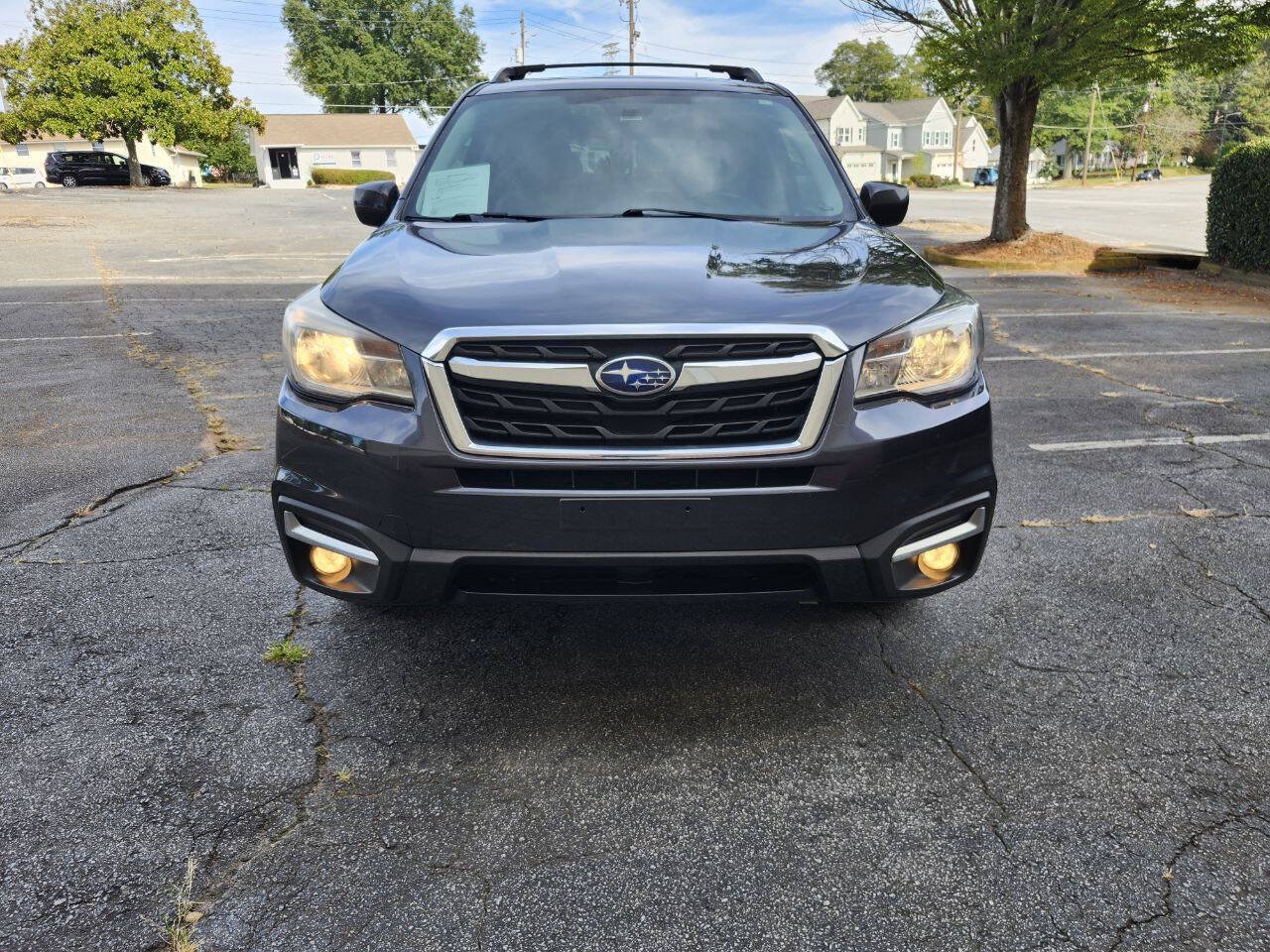 Used 2017 Subaru Forester 2.5i Premium AWD/4WD image 3