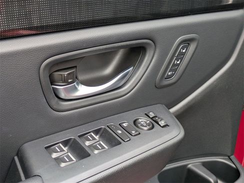 Used 2023 Honda Pilot Elite image 14