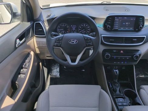 Used 2019 Hyundai Tucson SE FWD image 16