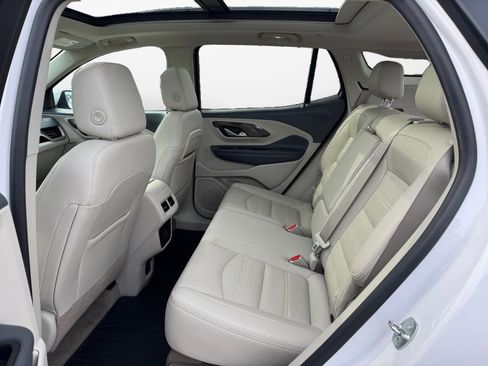 Used 2022 GMC Terrain Denali image 15