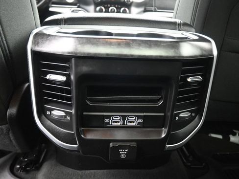 Used 2021 RAM 1500 Big Horn AWD/4WD image 35