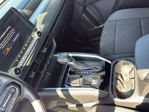 Used 2023 Chevrolet Colorado LT w/ LT Convenience Package II image 21