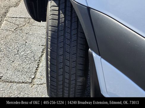 Used 2025 Mercedes-Benz Sprinter 2500 image 12