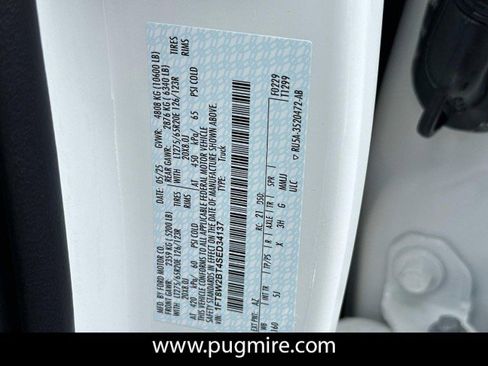 New 2025 Ford F250 Lariat w/ Chrome Package image 32