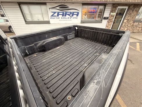 Used 2015 Toyota Tacoma 4x4 Access Cab V6 image 26