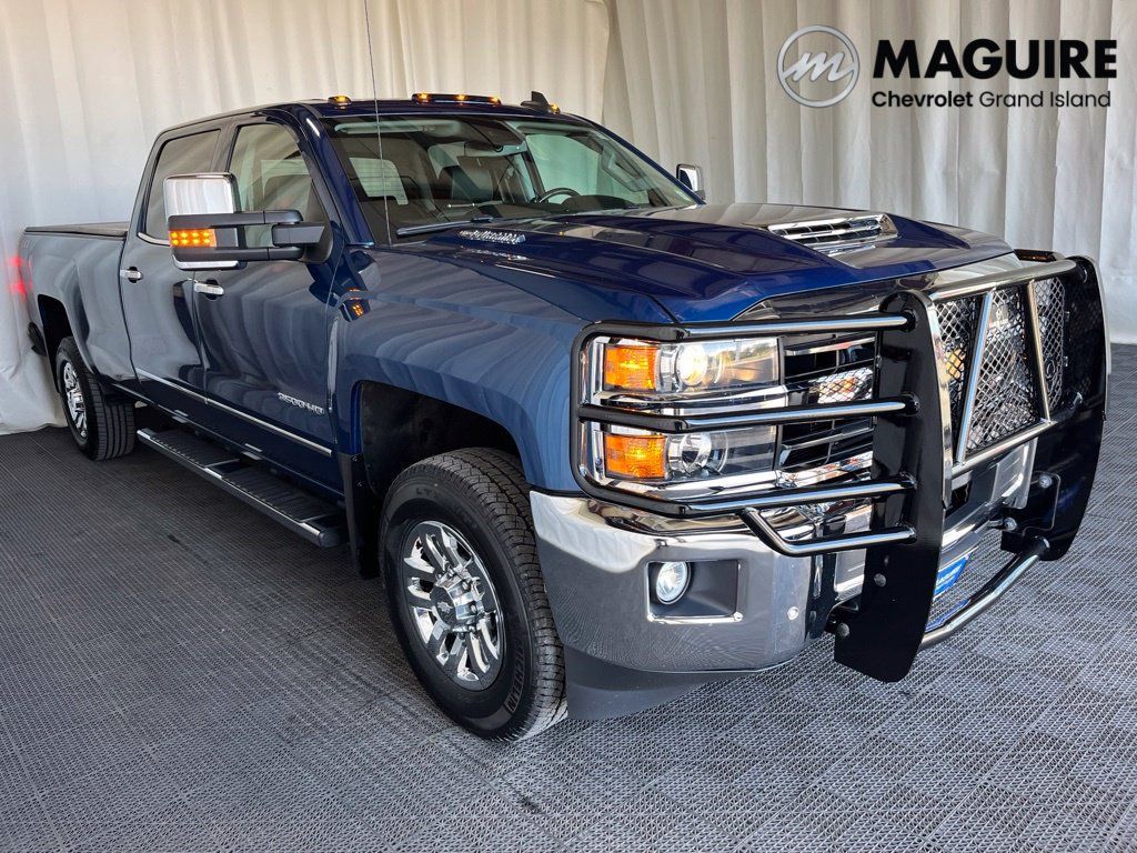 Used 2019 Chevrolet Silverado 3500 LTZ w/ Duramax Plus Package AWD/4WD image 27