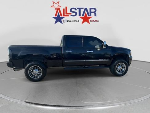 Used 2011 GMC Sierra 2500 Denali RWD image 8