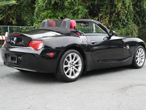 Used 2007 BMW Z4 3.0i image 7