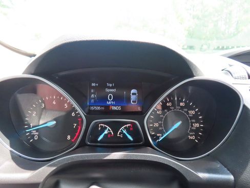 Used 2019 Ford Escape S FWD image 26