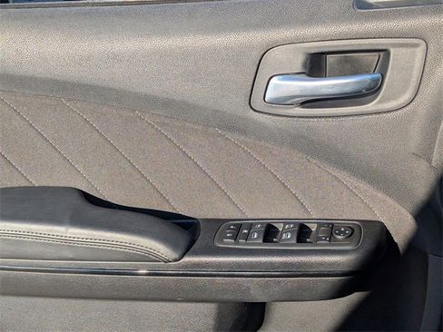 Used 2022 Dodge Charger GT w/ Blacktop Package image 25