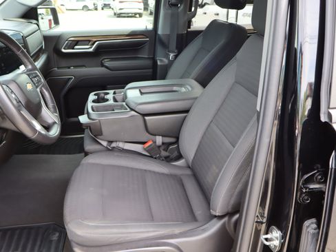 Used 2022 Chevrolet Silverado 1500 LT image 19