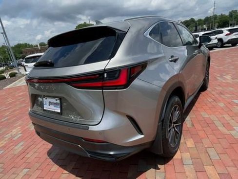 Used 2024 Lexus NX 350 AWD image 9