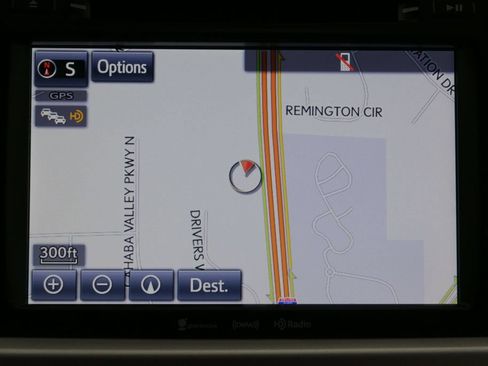 Used 2019 Toyota Highlander XLE FWD image 10