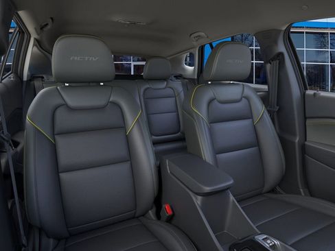 New 2025 Chevrolet Trax ACTIV image 16