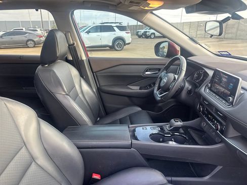 Certified 2023 Nissan Rogue SV w/ SV Premium B Package FWD image 26