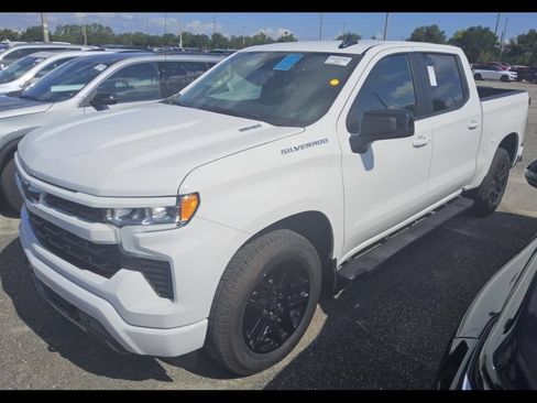 Used 2025 Chevrolet Silverado 1500 RST RWD image 3