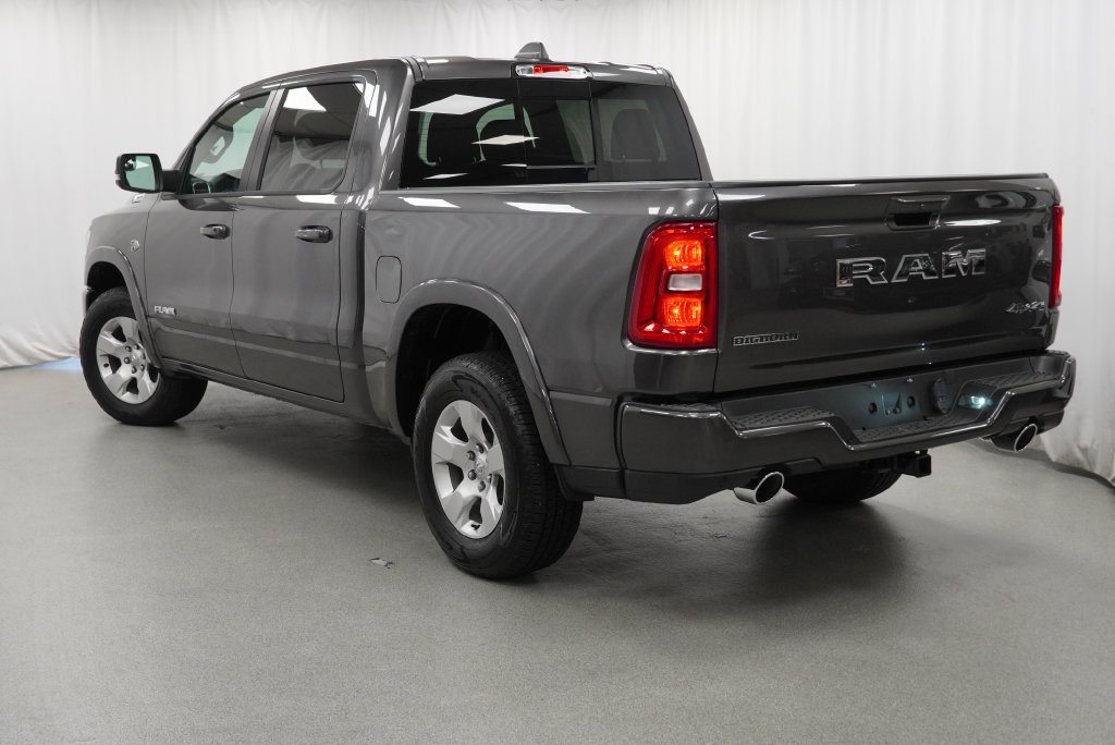 New 2026 RAM 1500 Big Horn AWD/4WD image 13