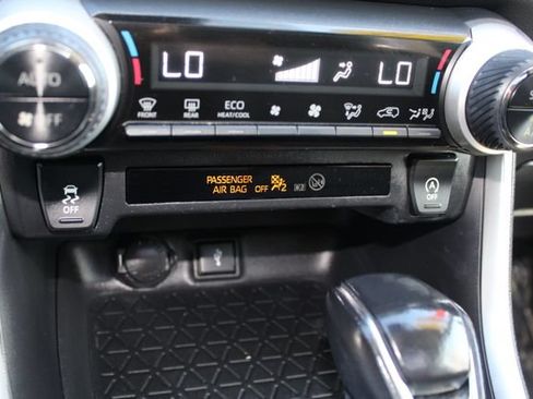 Certified 2020 Toyota RAV4 XLE Premium w/ Carpet Mat Package FWD image 39
