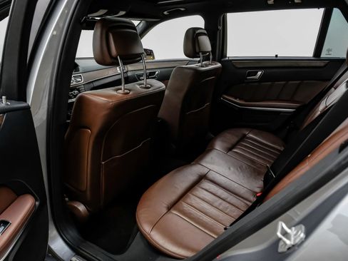 Used 2014 Mercedes-Benz E 350 4MATIC Wagon image 39