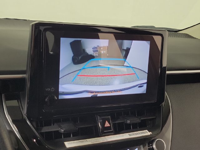 Used 2024 Toyota Corolla LE FWD image 29