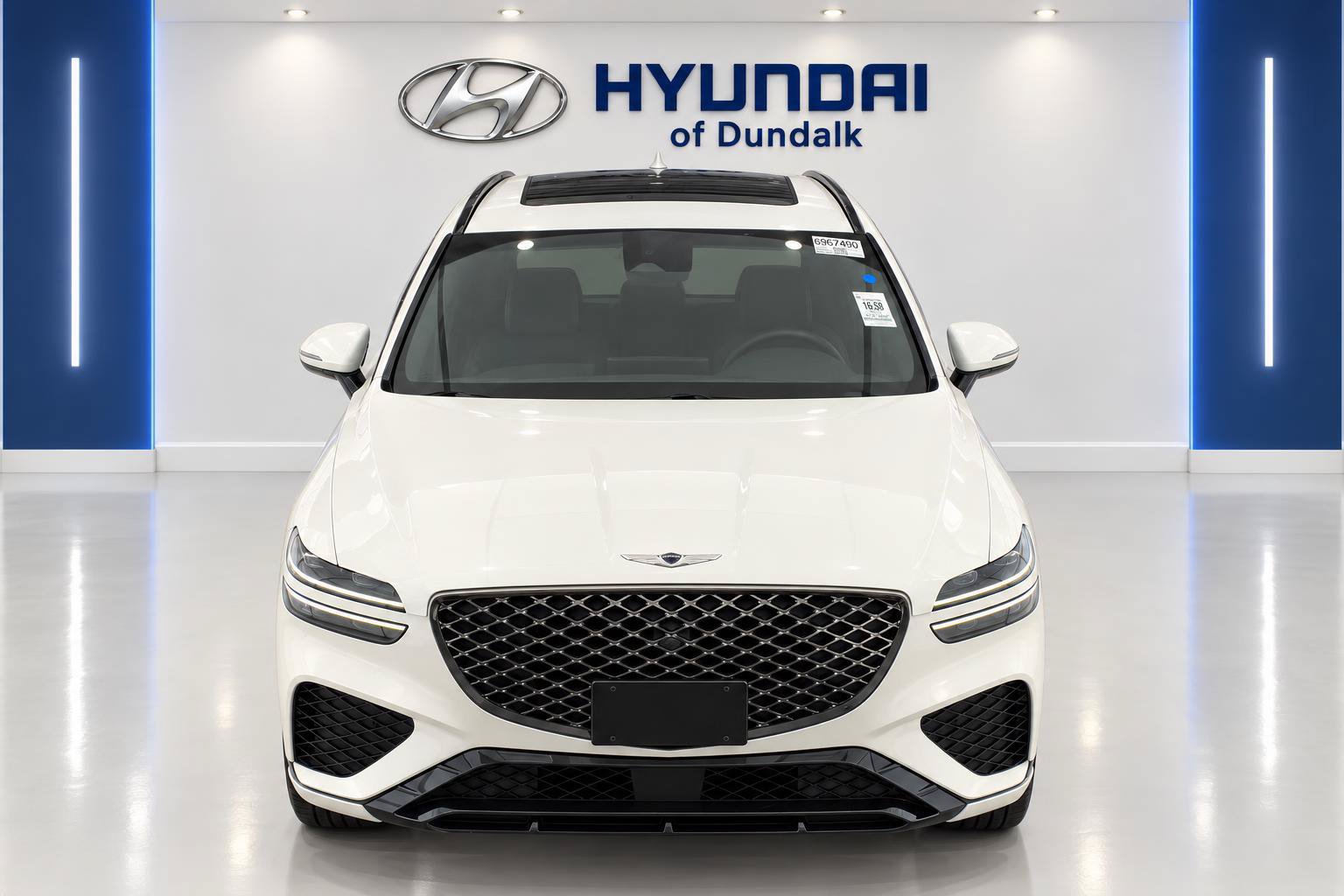 Used 2024 Genesis GV70 3.5T Sport w/ Sport Advanced Package AWD/4WD image 5