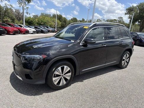 Used 2024 Mercedes-Benz EQB 250+ image 4
