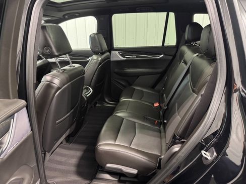 Used 2023 Cadillac XT6 Sport image 22