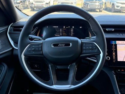 New 2026 Jeep Grand Cherokee Limited image 23