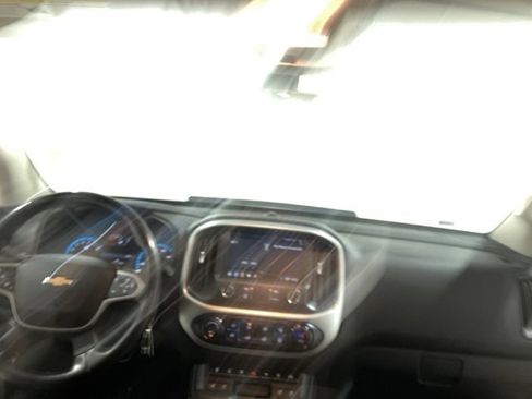 Used 2019 Chevrolet Colorado ZR2 image 23