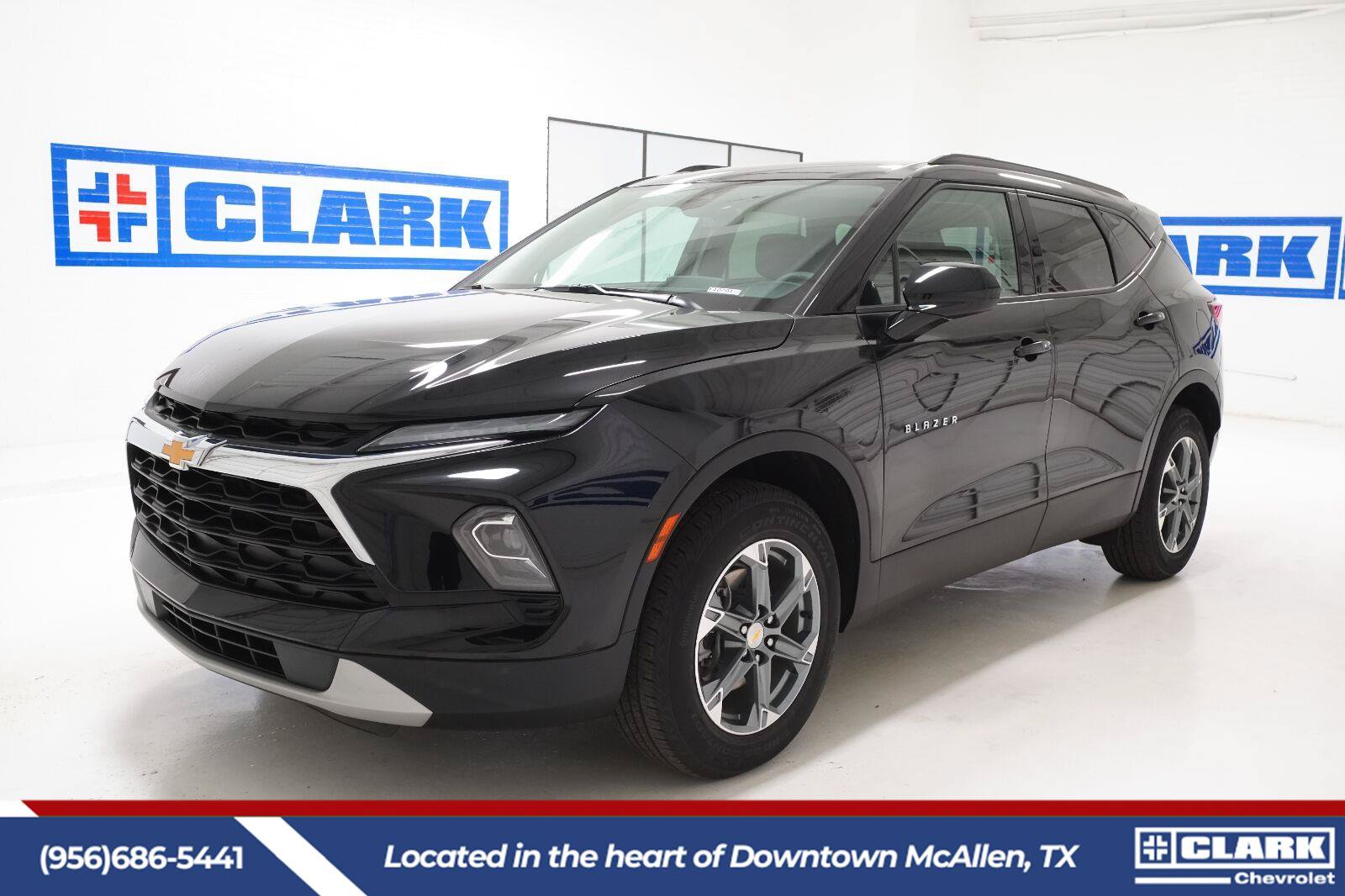 Used 2024 Chevrolet Blazer LT w/ Convenience Package FWD image 1
