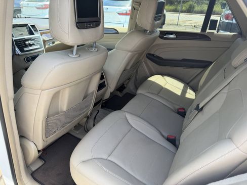Used 2015 Mercedes-Benz ML 350 2WD image 11